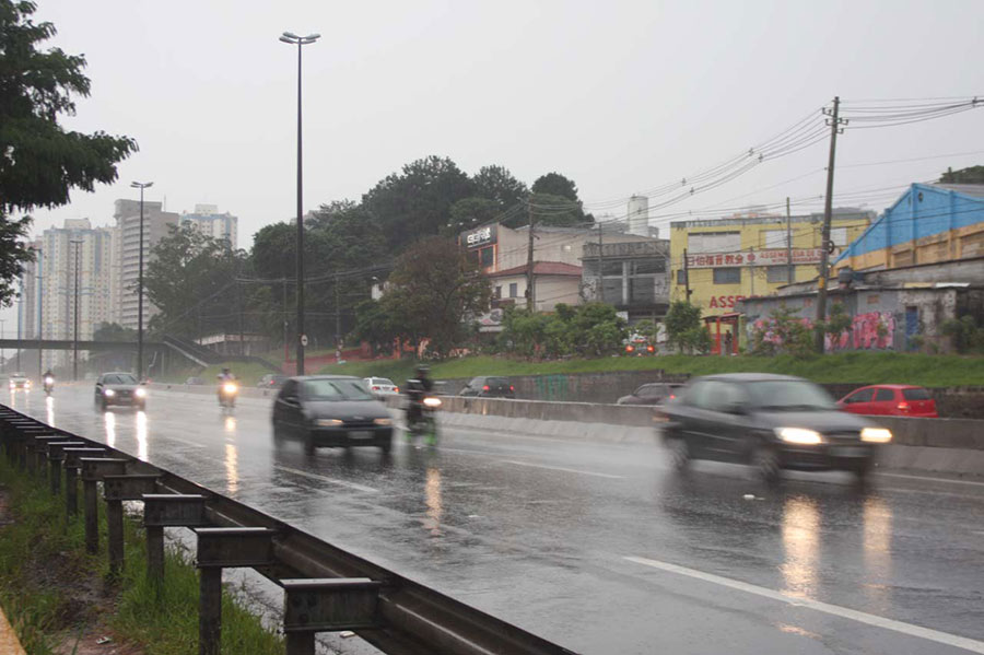 Chuva persiste nesta terça-feira em Taboão da Serra; temperatura deve subir  em toda região - O TABOANENSE