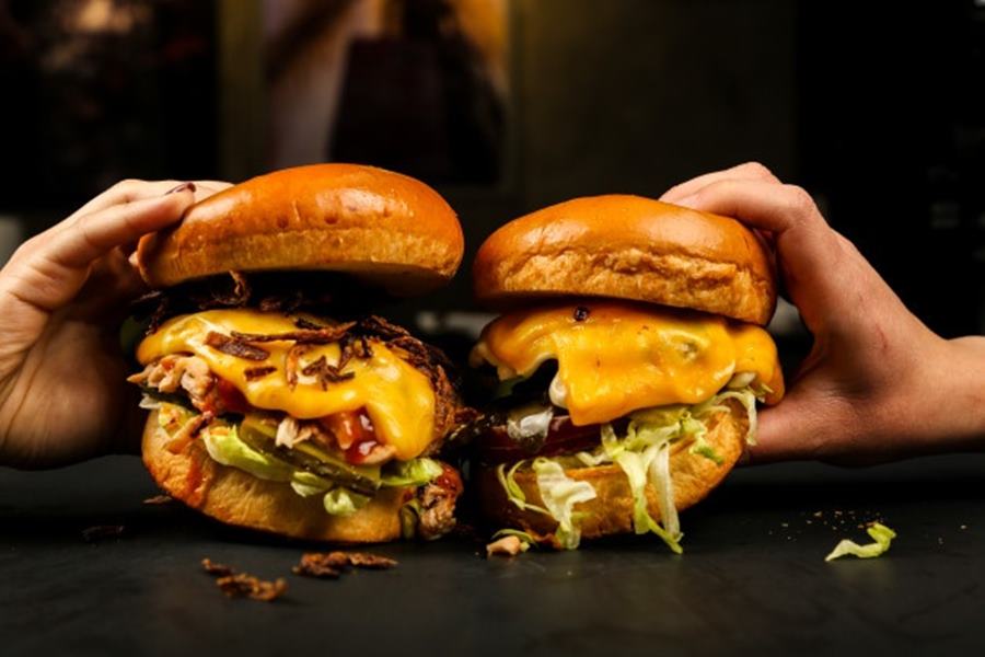 FESTIVAL EM HAMBURGUERIA NESSE FINAL DE SEMANA! 🍔 Você precisa