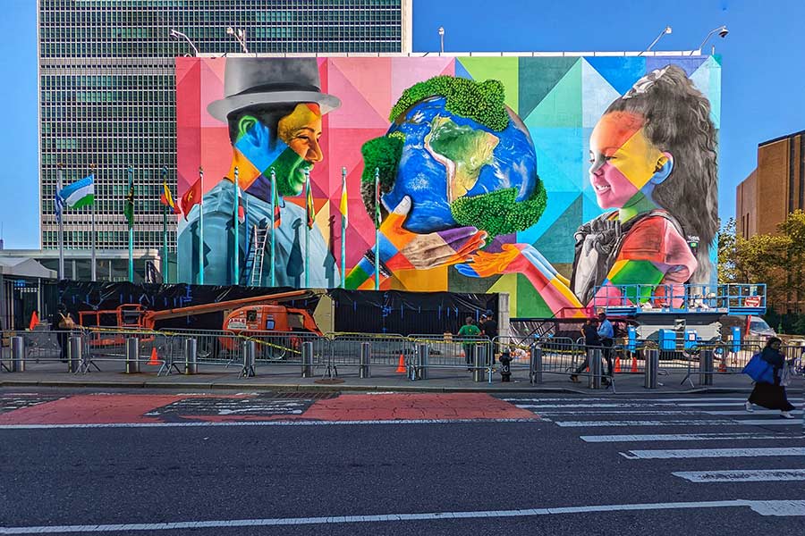 Michael Jackson ganha mural incrível do brasileiro Kobra em Nova York