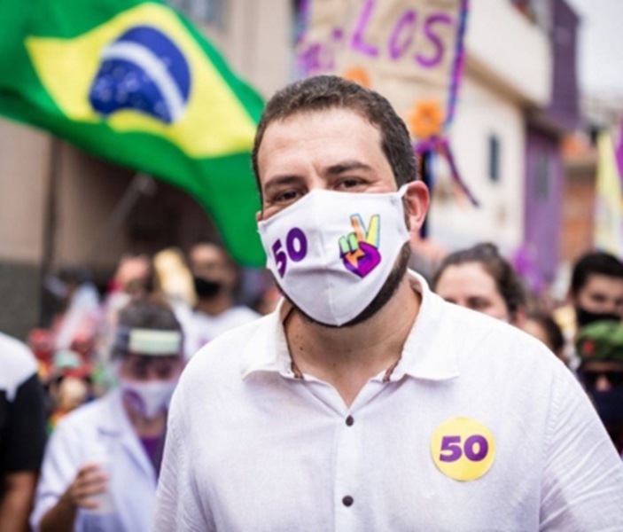 Guilherme Boulos / Reprodução/Facebook