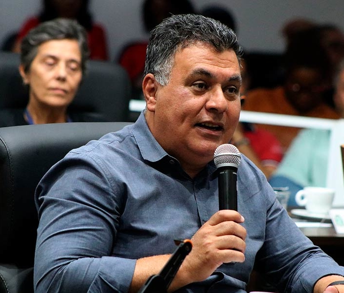 Eduardo Toledo